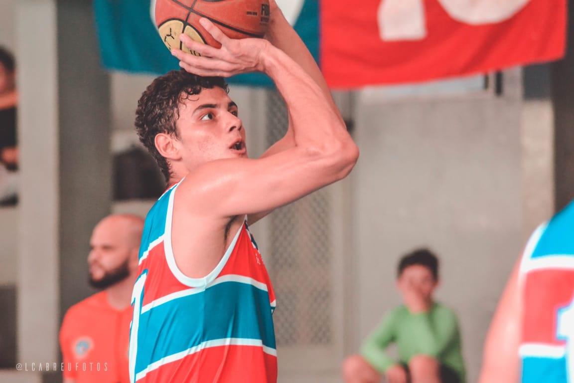 Basquete Tricolor encara o Fortaleza em último jogo antes do