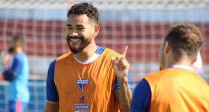 Depois de três temporadas, Jackson não seguirá no Fortaleza