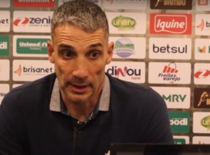 Vojvoda volta a citar reforços e revela novidade nas buscas do Fortaleza