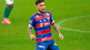 Lucas Lima é o outro meia do Fortaleza