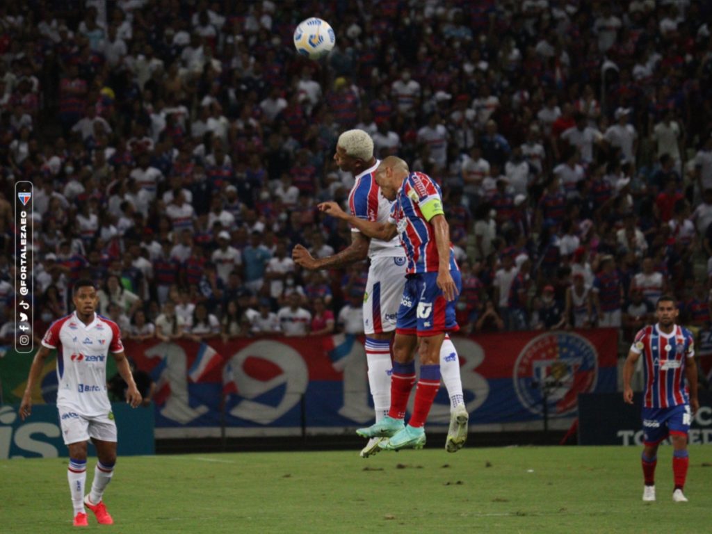 Fortaleza e Bahia fizeram uma partida disputada na Arena Castelão
