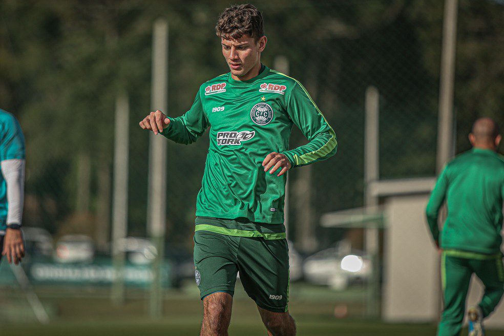 Natanael, joia do Coritiba, interessa ao Fortaleza