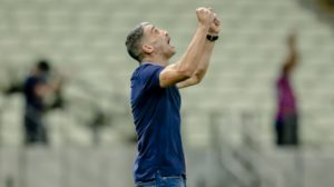 Vojvoda indicou o atacante para o Fortaleza