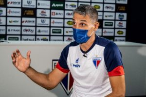 Vojvoda diz que melhor proposta foi do Fortaleza