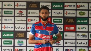 Zagueiro Wagner Leonardo foi apresentado pelo Fortaleza