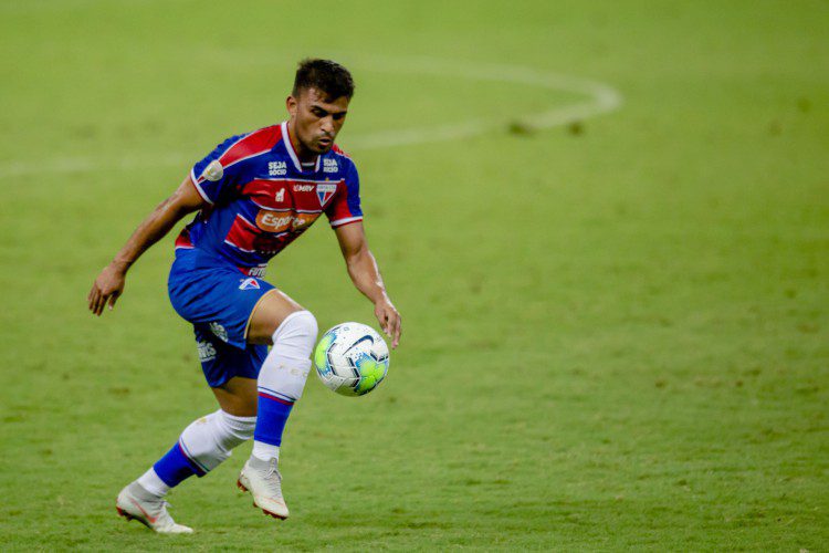 1_fortaleza_108-13656712