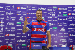 Fortaleza x Bahia: onde assistir, escalações e desfalques