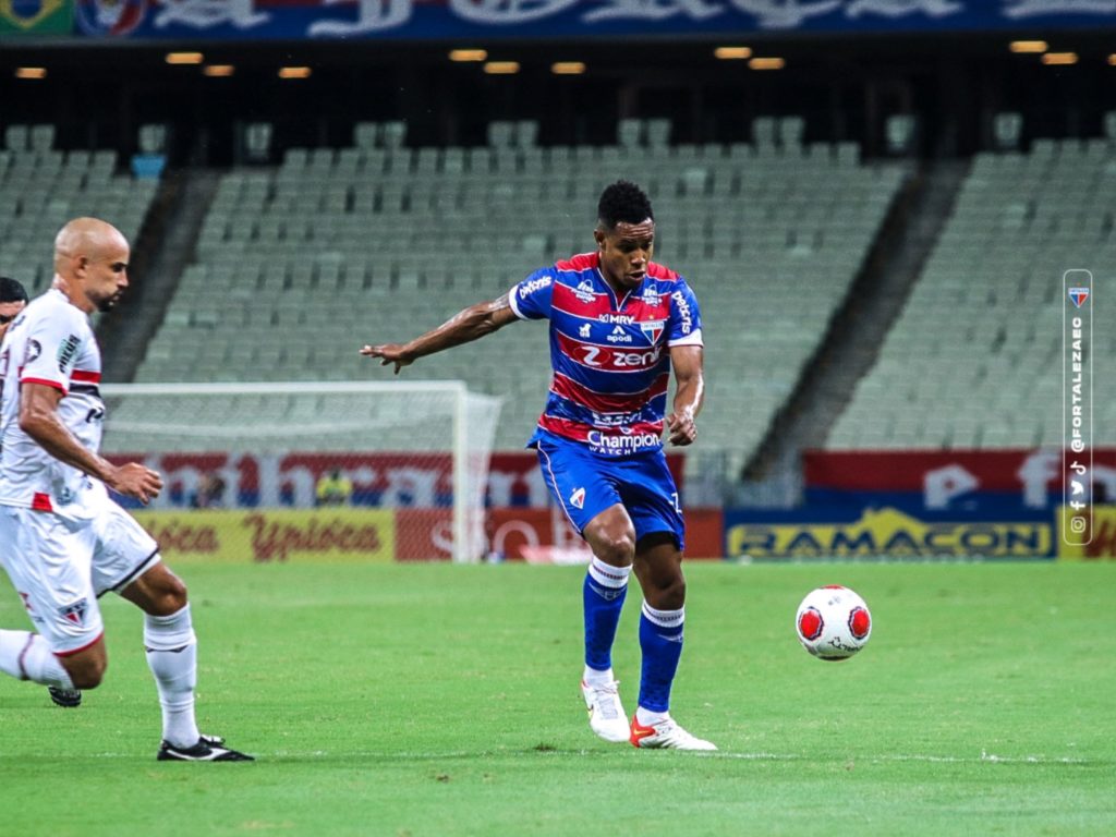 Fortaleza x Ferroviário: onde assistir, escalações e desfalques