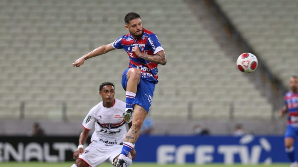 Fortaleza produz pouco, mas vence Ferroviário no jogo de ida da semifinal do estadual