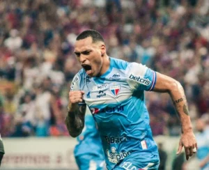 Fortaleza terá cinco compromissos fora de casa neste mês de maio