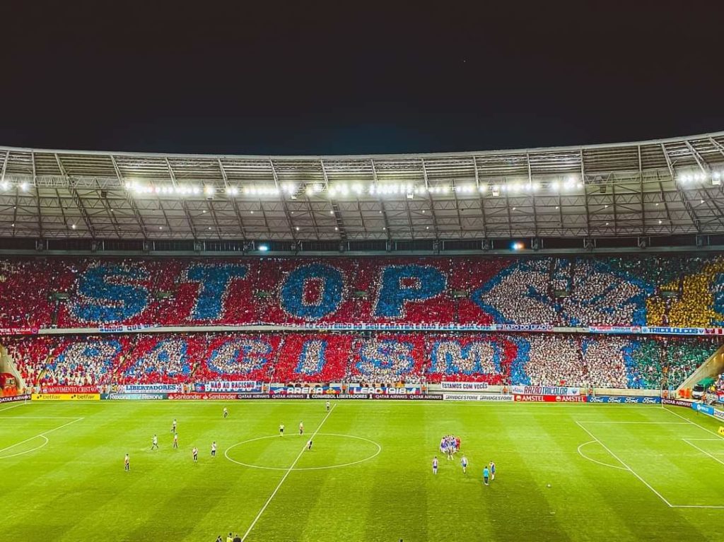 Impressionante! Torcida Do Fortaleza Faz Mosaicos Em Combate Ao Racismo ...