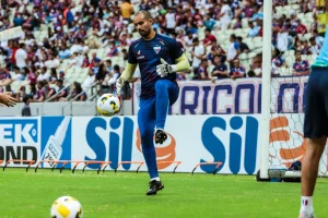 Max Wallef chegou a marca de 20 jogos pelo Fortaleza em 2022. Foto: Pedro Chves/AGIF