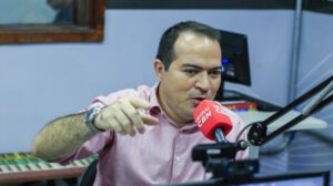Marcelo Paz surpreende nos bastidores e oferece volante do Fortaleza para clube da Série B em 2023