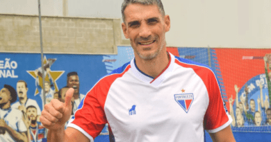 Após 'sim' de Vojvoda, Fortaleza avança em negociações por camisa 10 do futebol sul-americano