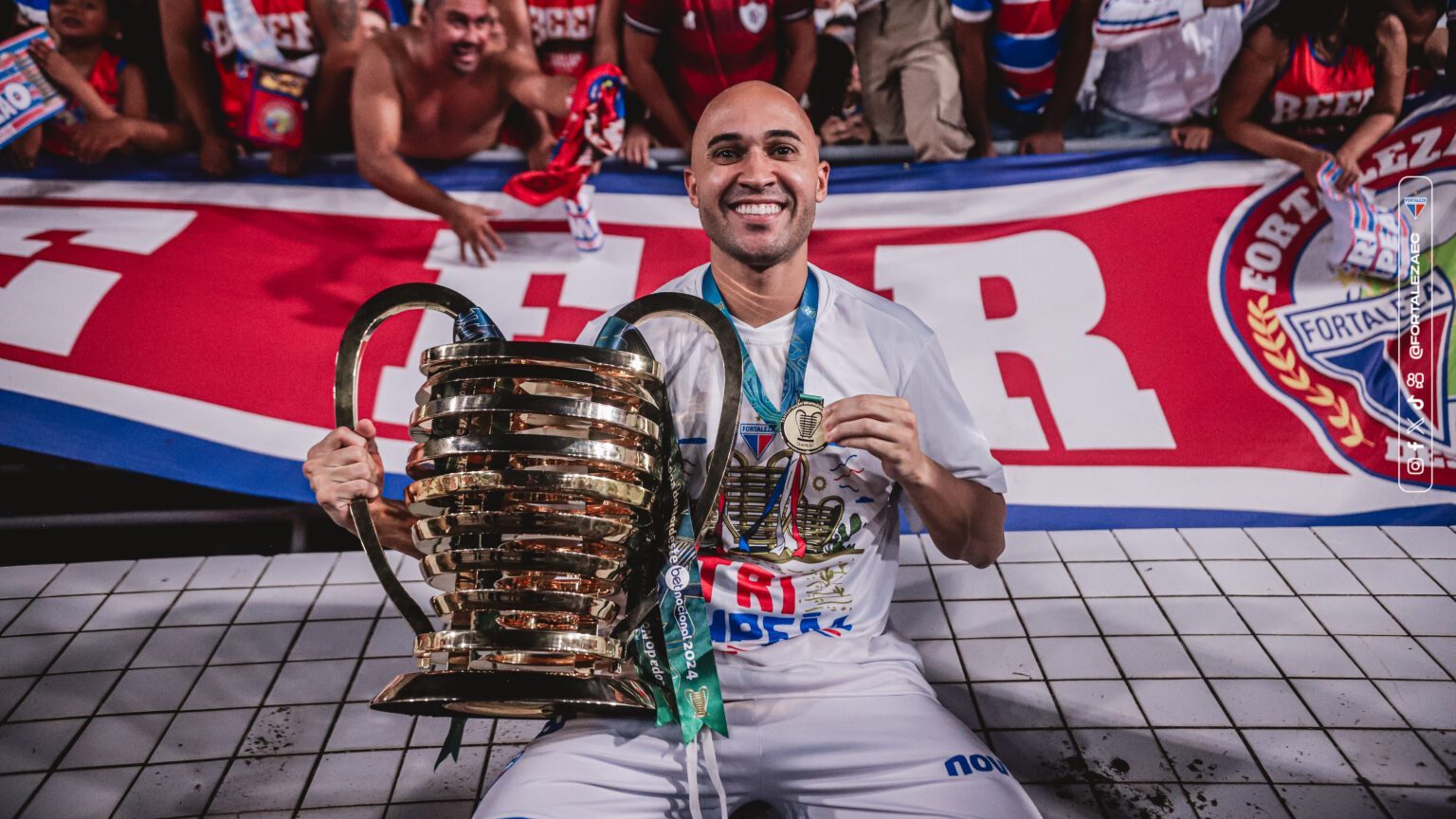 Vojvoda Fortaleza Dudu Athletico