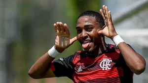 Lorran. Foto: Marcelo Cortes / Flamengo